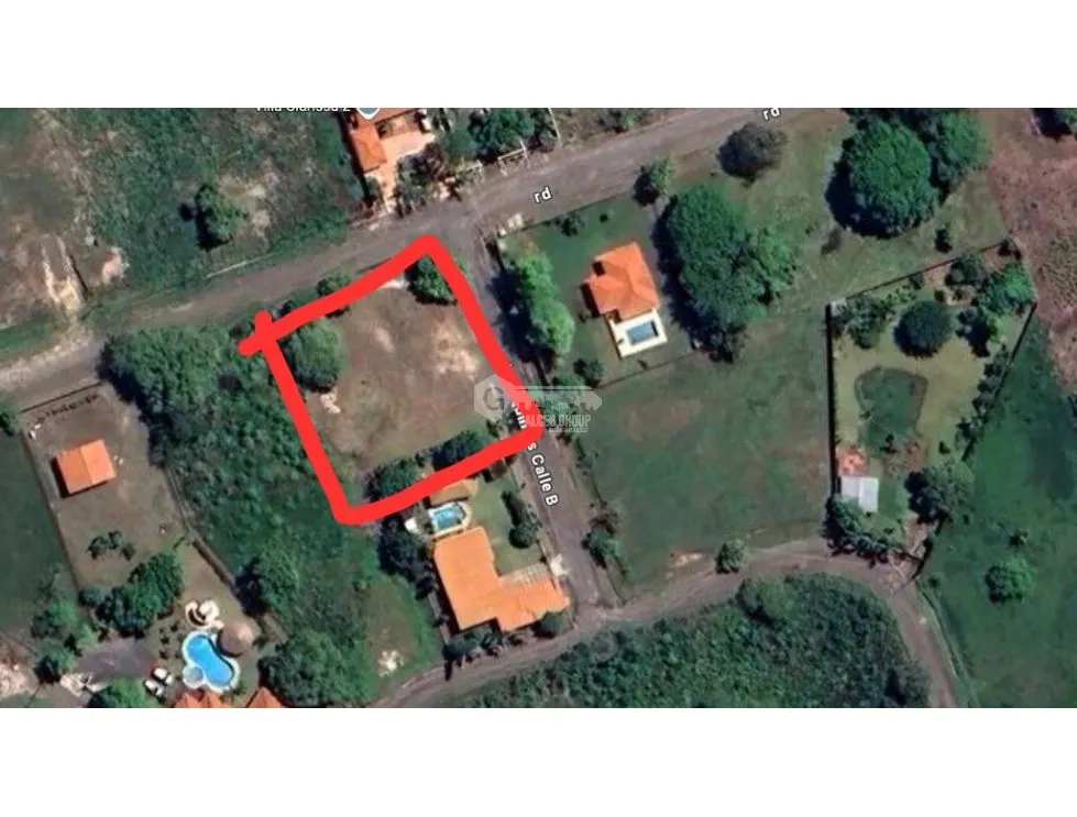 CORONADO / LAND / NEAR MAIN ROAD / 2167M2 / BEACH