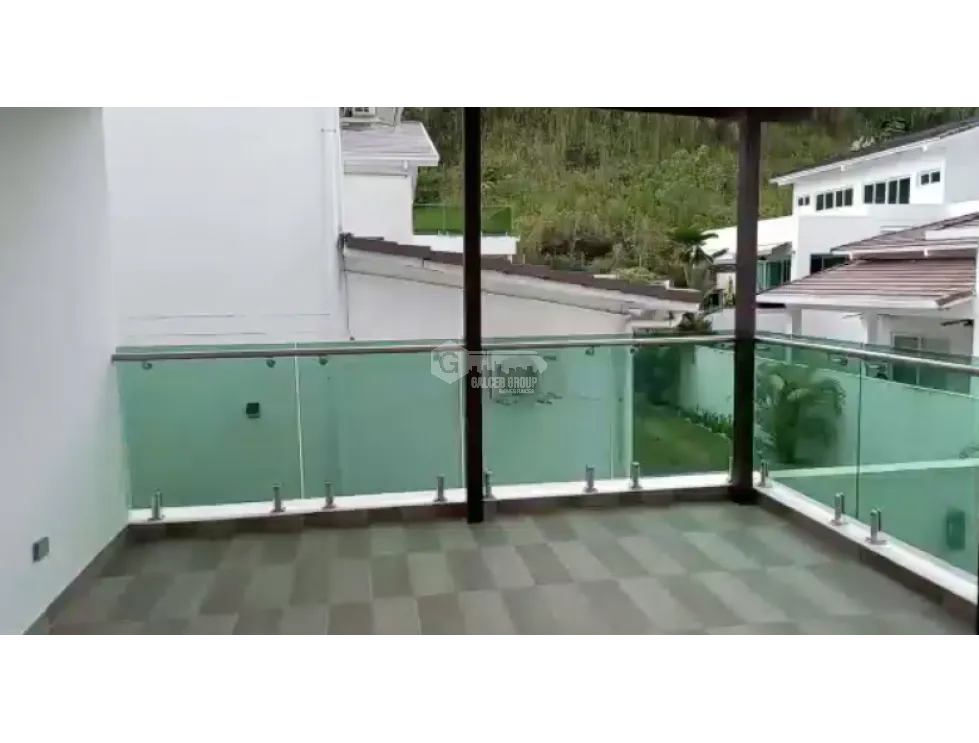 Maison unifamiliale à Altos de Panama à vendre