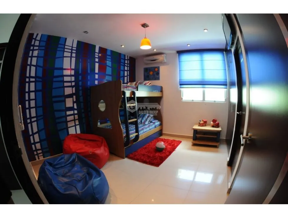 PLAYA BLANCA / 900 M2 / 9 HABITACION / 10 BAÑOS / 2 JACU / PISCINA