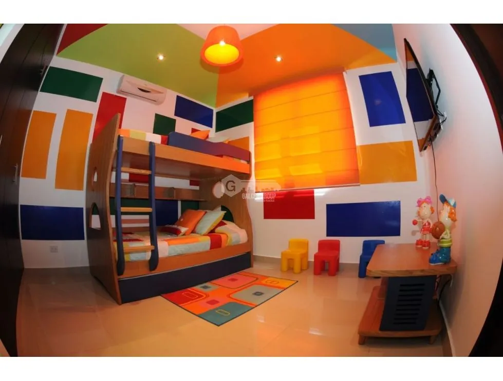 PLAYA BLANCA / 900 M2 / 9 HABITACION / 10 BAÑOS / 2 JACU / PISCINA
