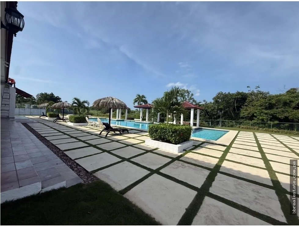 Venta de casa en Piedras Gordas Village, San Carlos