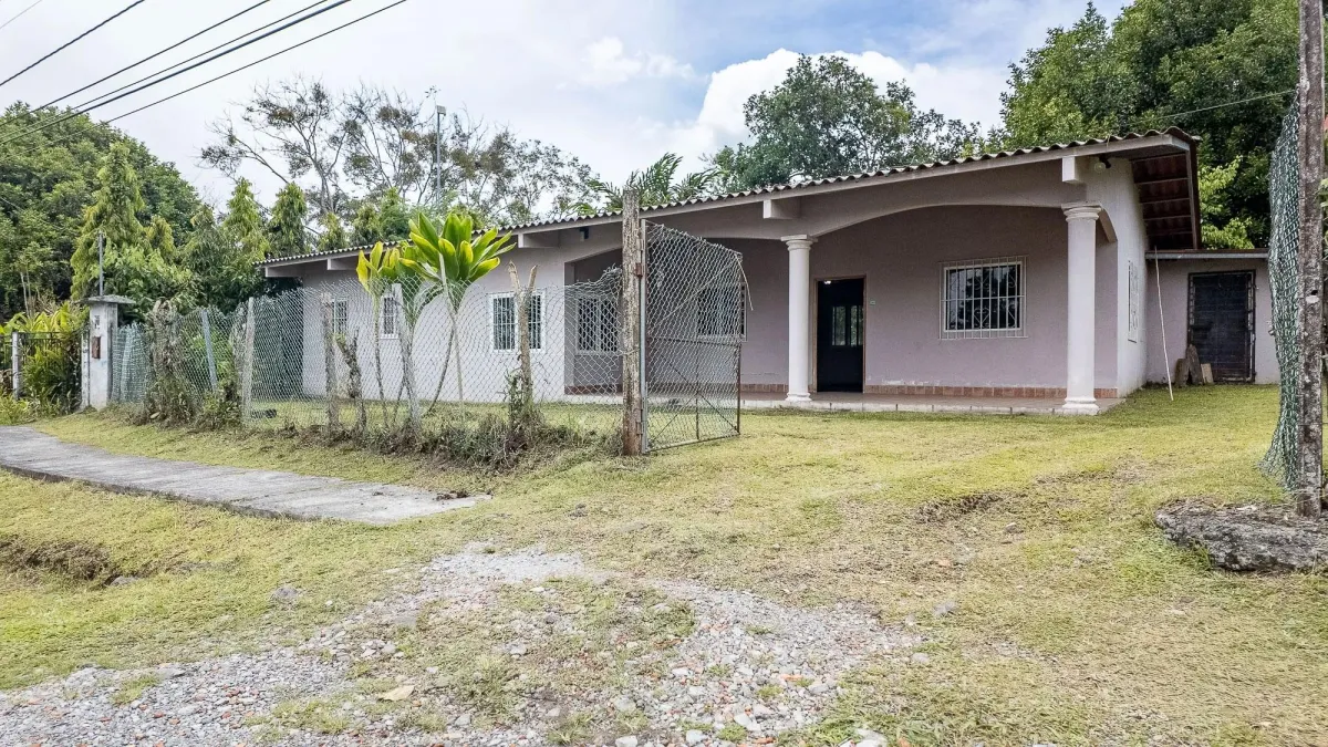 Land for Sale in Boqueron Chiriqui Panama 12,245m2