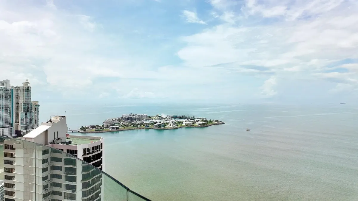 Ocean View Condo in Punta Paitilla Panama City Pan
