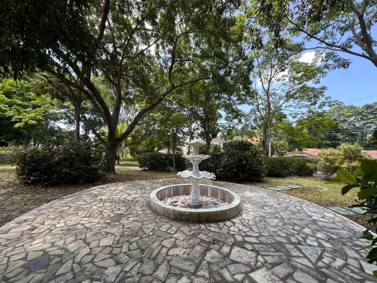 House USD325,000.00 Inside Coronado Golf Course