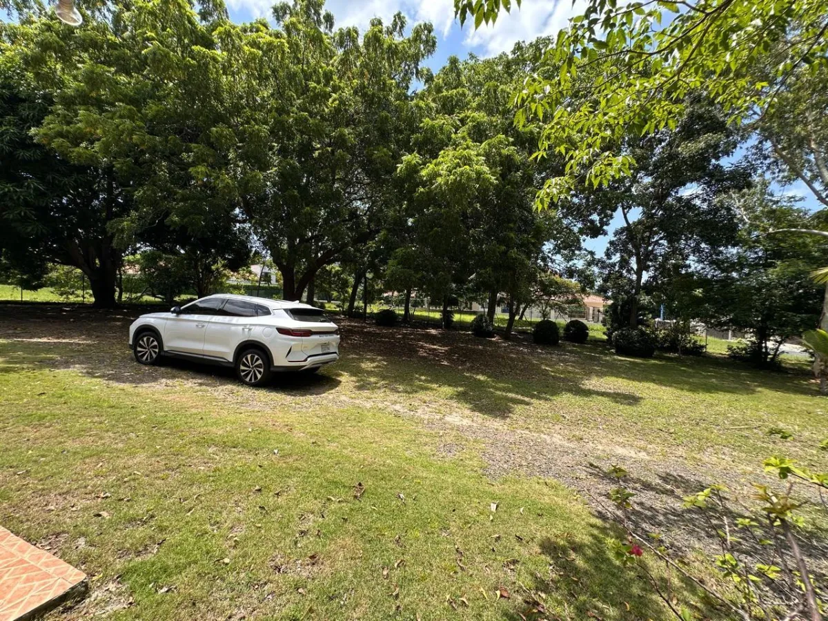 House USD325,000.00 Inside Coronado Golf Course