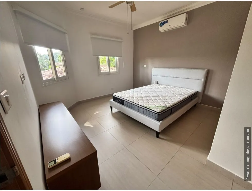 Casa en alquiler/venta en Cocoli
