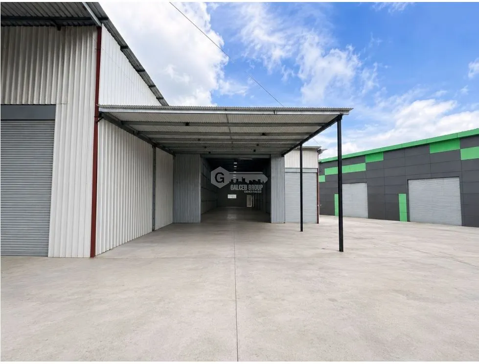 FOR RENT: WAREHOUSE IN MAÑANITAS INDUSTRIAL PARK 180M AMPLE SPACE