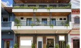 Hotel for Sale in Old Town - 700m² Investment Property with 30 Rooms and 2 Commercial Spaces