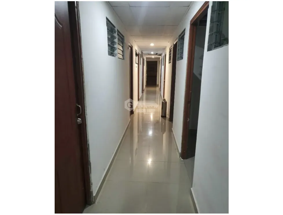 Hotel for Sale in Old Town - 700m² Investment Property with 30 Rooms and 2 Commercial Spaces