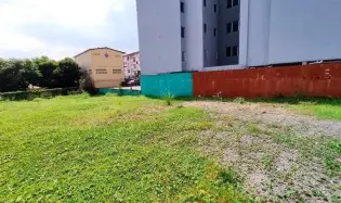 1000m² plot of land in Parque Lefevre