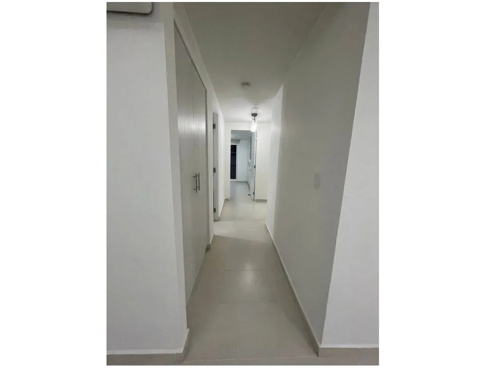 Alquiler de apartamento en PH Torres de Versalles I. MY