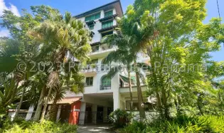 Spectacular Apartment with Spacious Terrace for Rent in Amador (Ref. 26-8206 Mfk), Amador