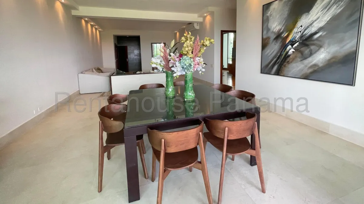 Spectacular Apartment with Spacious Terrace for Rent in Amador (Ref. 26-8206 Mfk)