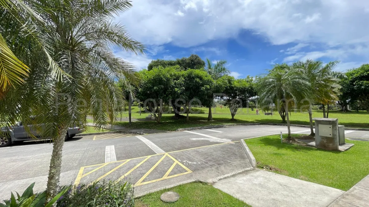 Comodo Apartamento en Venta en Panama Pacifico 26*5338Mfk