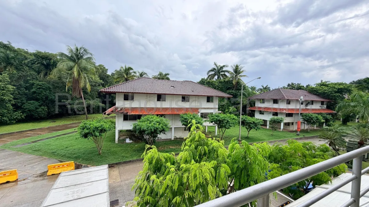 Amplio Apartamento en Venta en Panama Pacifico 27*2014Mfk