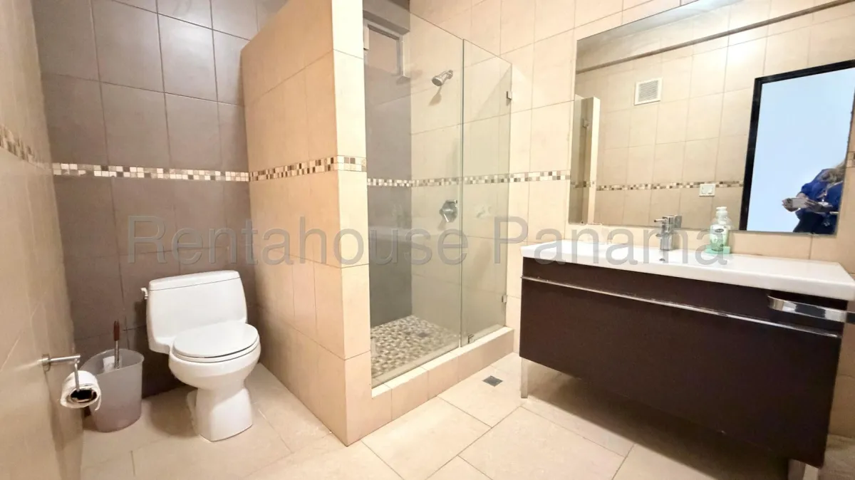 Amplio Apartamento en Venta en Panama Pacifico 27*2014Mfk