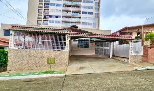 Remodeled House for Sale in Villa Lucre 27*2032Mfk