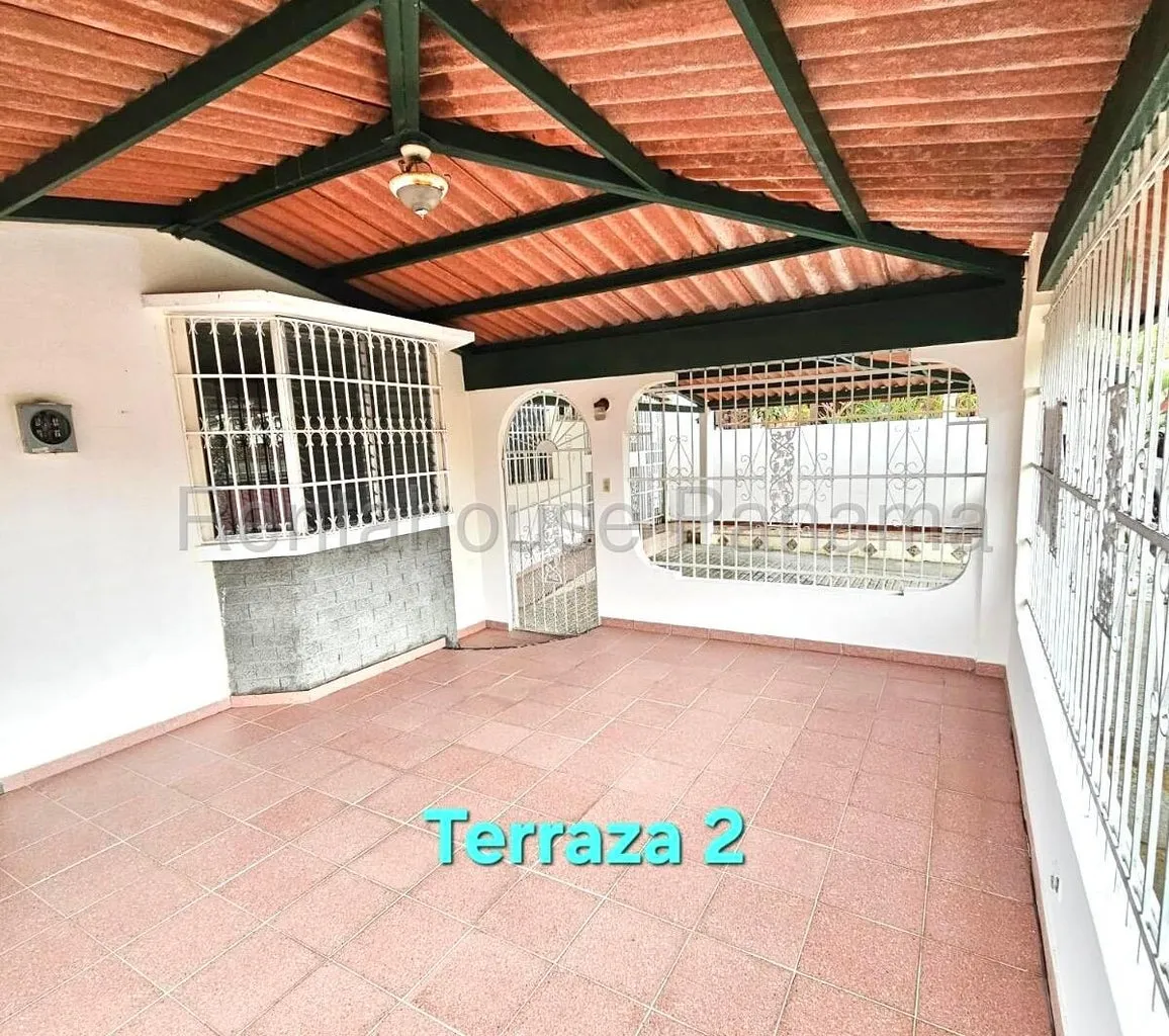 Remodeled House for Sale in Villa Lucre 27*2032Mfk