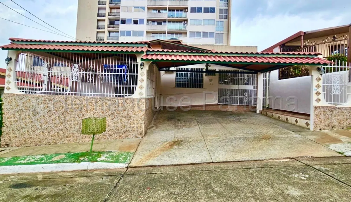 Remodeled House for Sale in Villa Lucre 27*2032Mfk