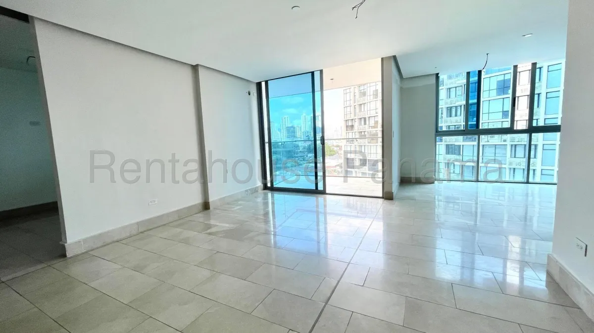 Exclusive Apartment for Sale in Coco del Mar 27*223Mfk