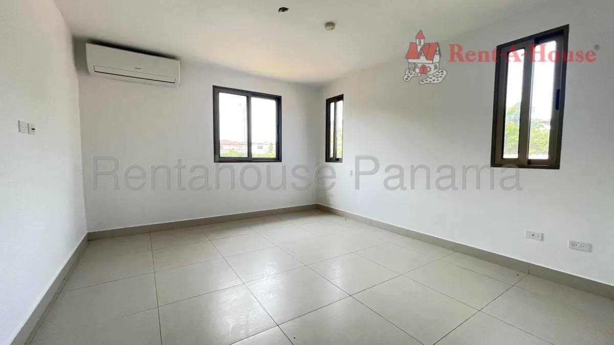 Spacious House for Sale in Panama Pacifico 26*2698Mfk
