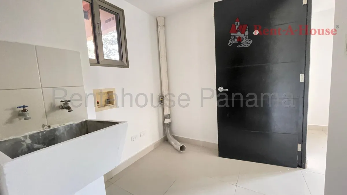 Spacious House for Sale in Panama Pacifico 26*2698Mfk