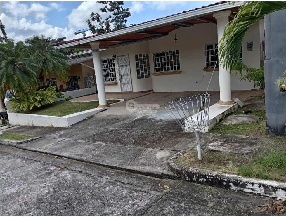 ARRAIJAN / VILLAS EL CARRIZAL / 3 BEDROOMS / 145 M2 / TERRACE