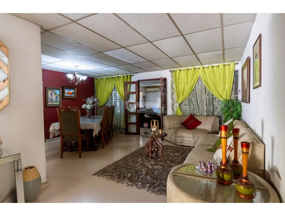 Maison unifamiliale à Juan Diaz à vendre