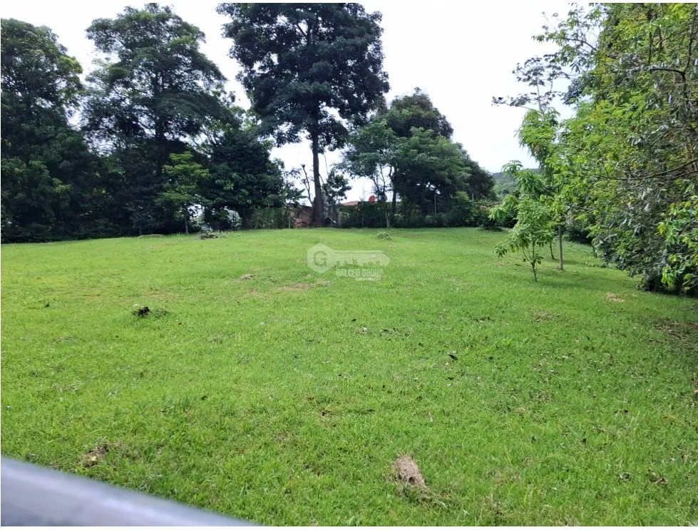 SE VENDE TERRENO 1181M EN CAPIRA CAMPANA ZONAS VERDES Y CLIMAS FRESCOS