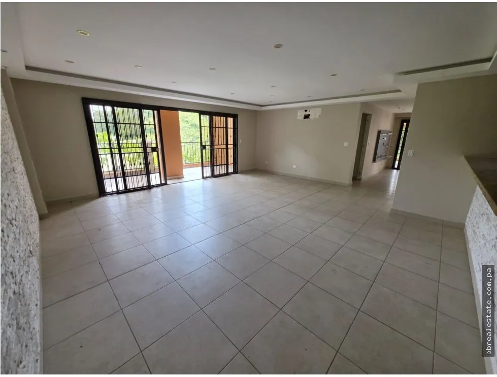 Venta de Apartamento en PH Embassy Club, Clayton