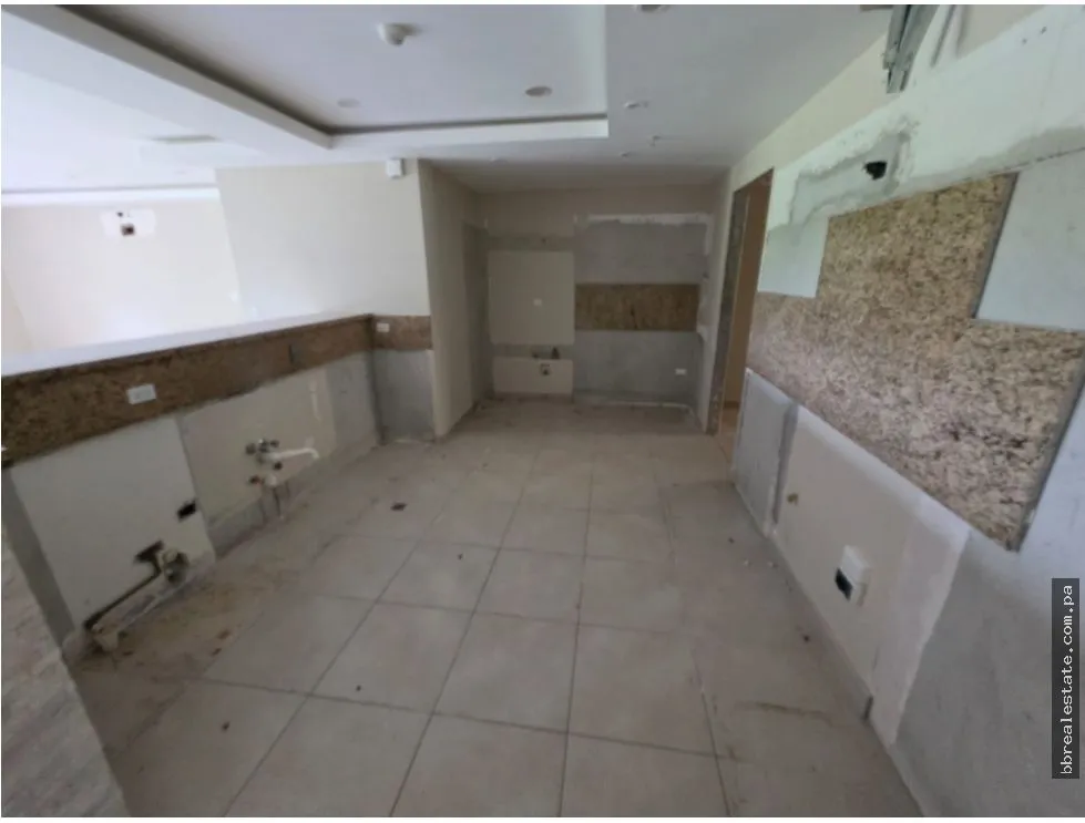Venta de Apartamento en PH Embassy Club, Clayton