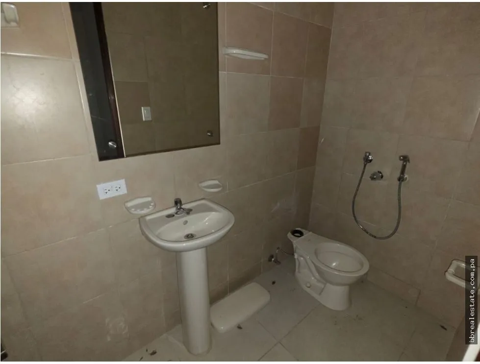 Venta de Apartamento en PH Embassy Club, Clayton
