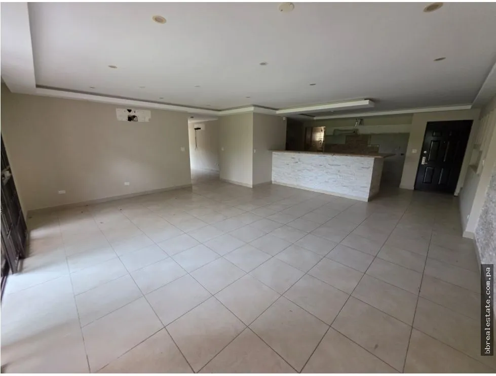 Venta de Apartamento en PH Embassy Club, Clayton