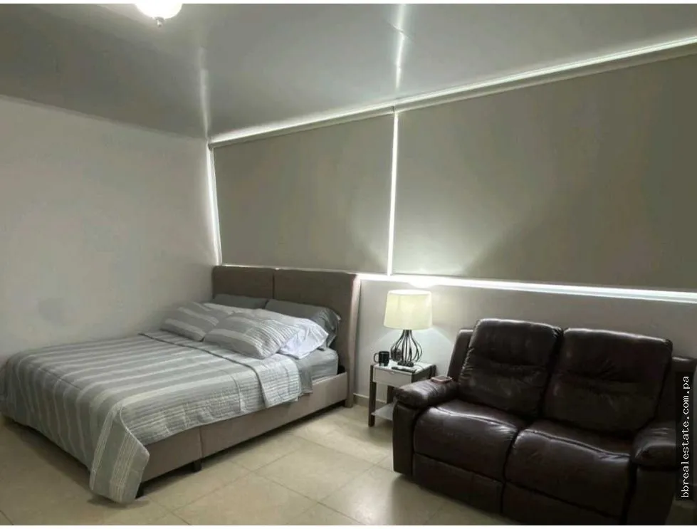 House for Sale in Paradise Point PH, Coronado