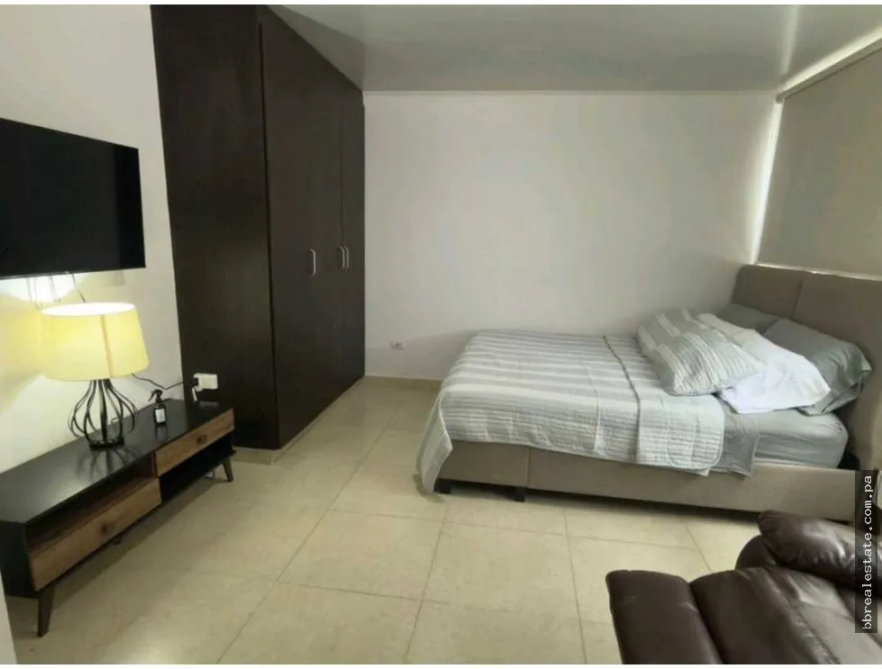 House for Sale in Paradise Point PH, Coronado