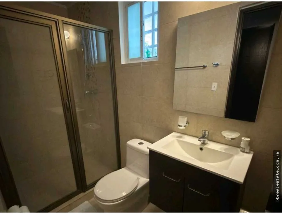 House for Sale in Paradise Point PH, Coronado