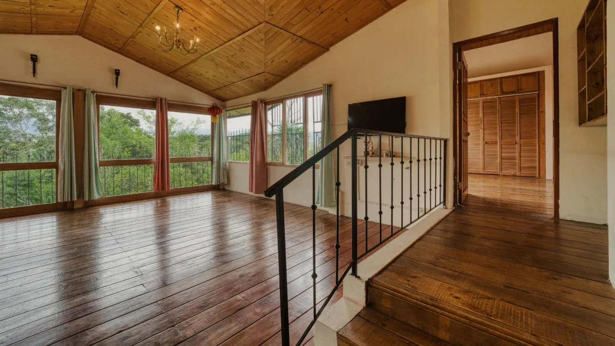 Casa en un Entorno Natural Privilegiado | Vìa Caisàn, Volcán