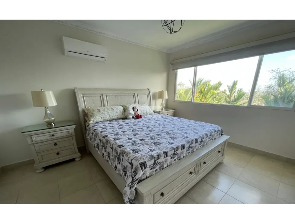 SE ALQUILA HERMOSA CASA 438M EN BRISAS DEL GOLF PH VILLA ALTA AMOBLADA