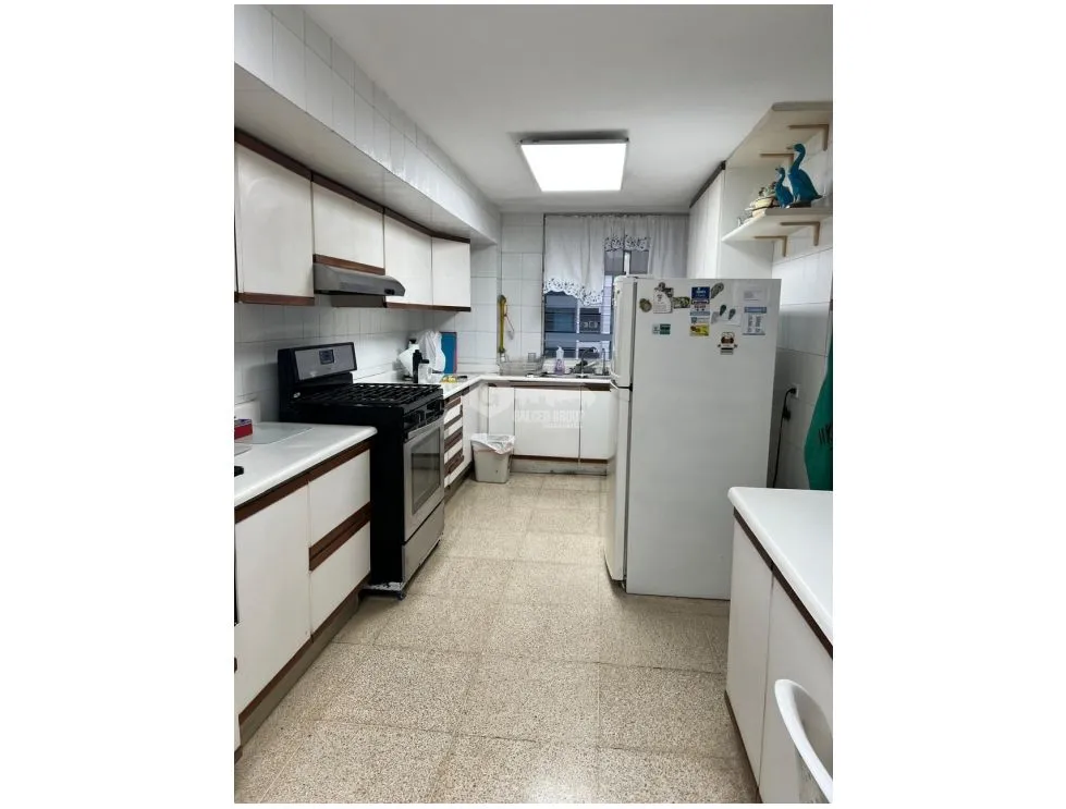 APARTMENT FOR SALE 297M IN PH ANA GLORIA WITH PANORAMIC VIEWS