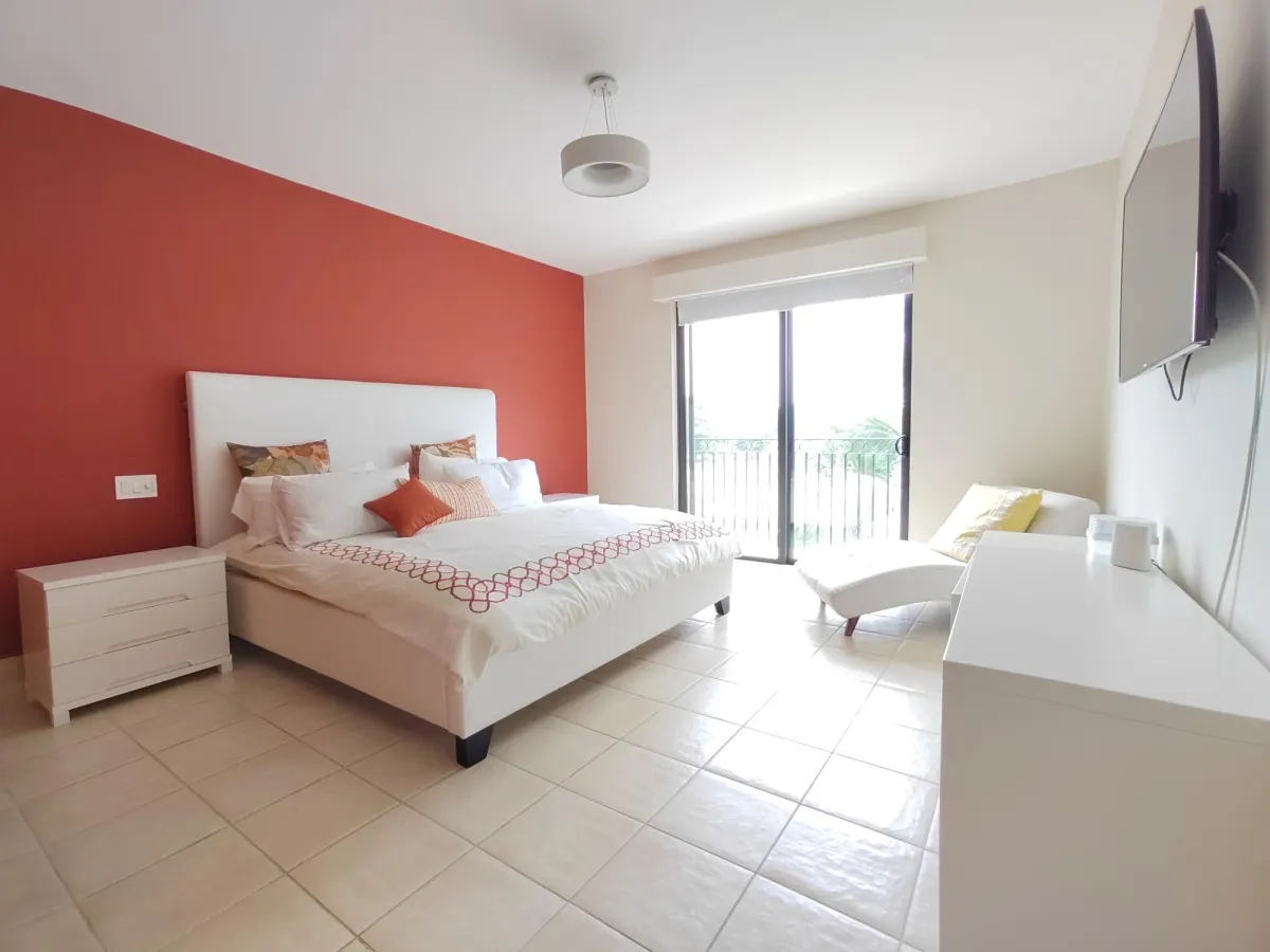 Elegant Apartment in Buenaventura with Lake and Nature Views