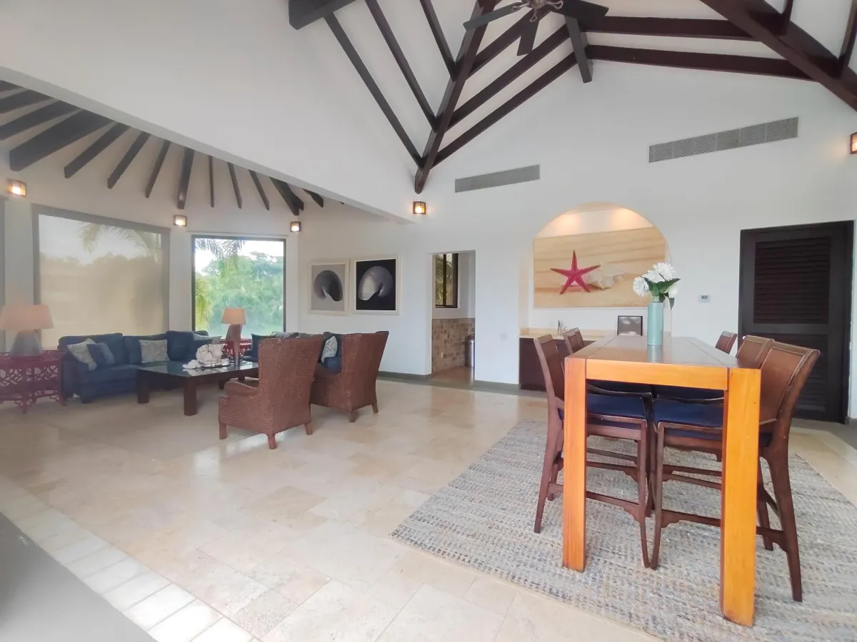 Elegant Apartment in Buenaventura with Lake and Nature Views