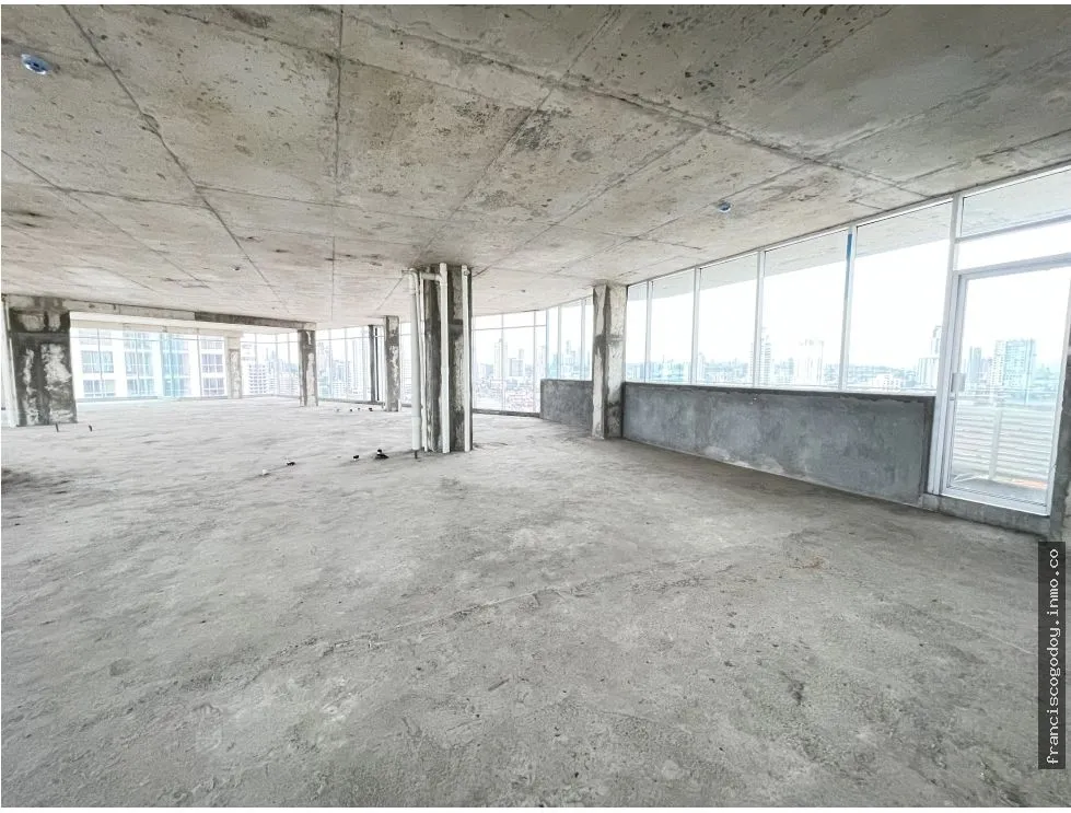 Commercial Space for Sale