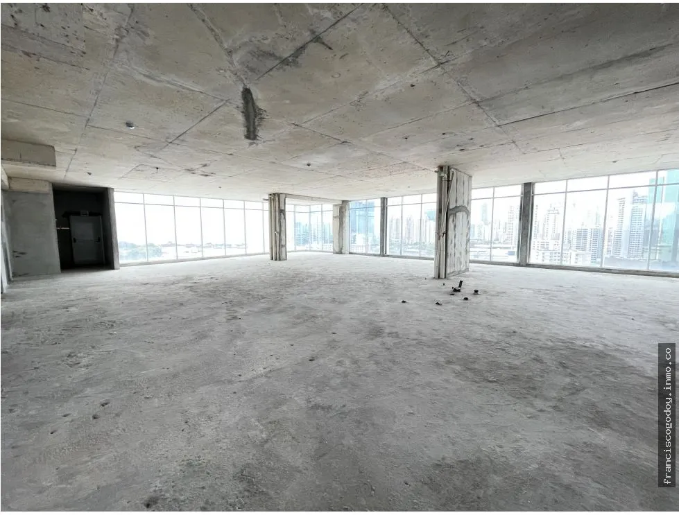 Commercial Space for Sale