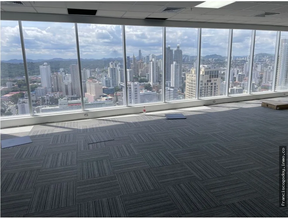 Corporate Offices for Lease on Calle 50