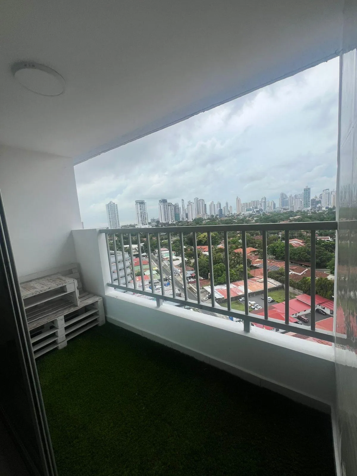 Apartment for Sale in PH Solok – Parque Lefevre