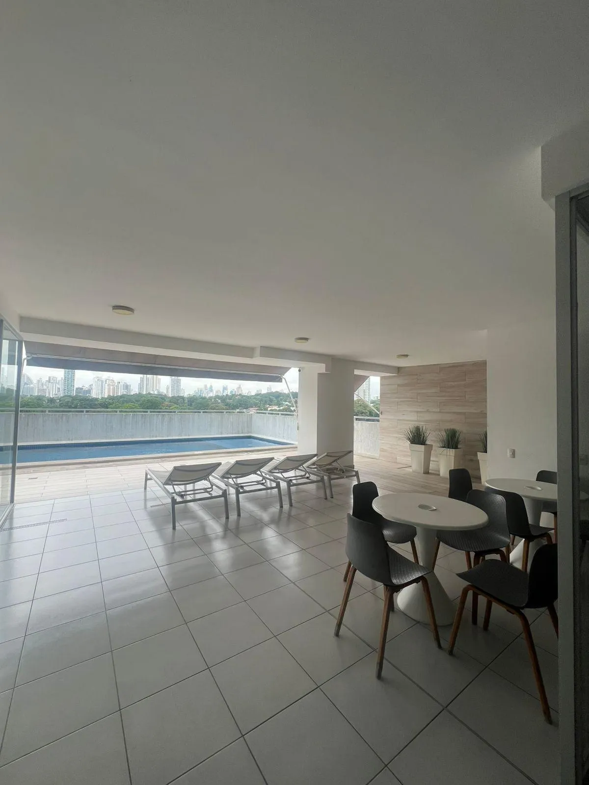 Apartment for Sale in PH Solok – Parque Lefevre