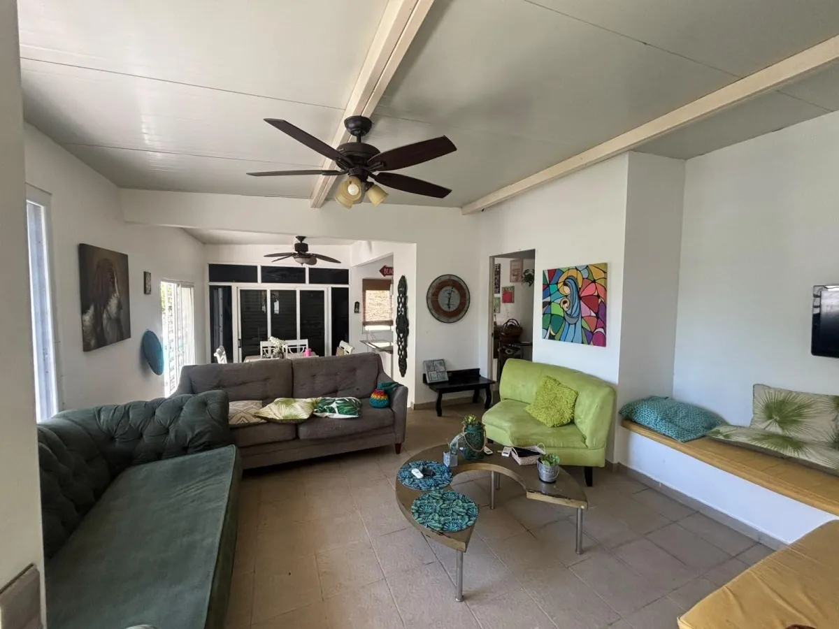HOUSE FOR SALE IN CORONADO