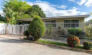 House for Sale in Campo Lindbergh, Panama