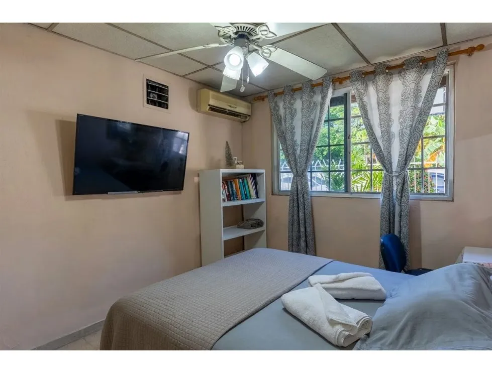House for Sale in Campo Lindbergh, Panama
