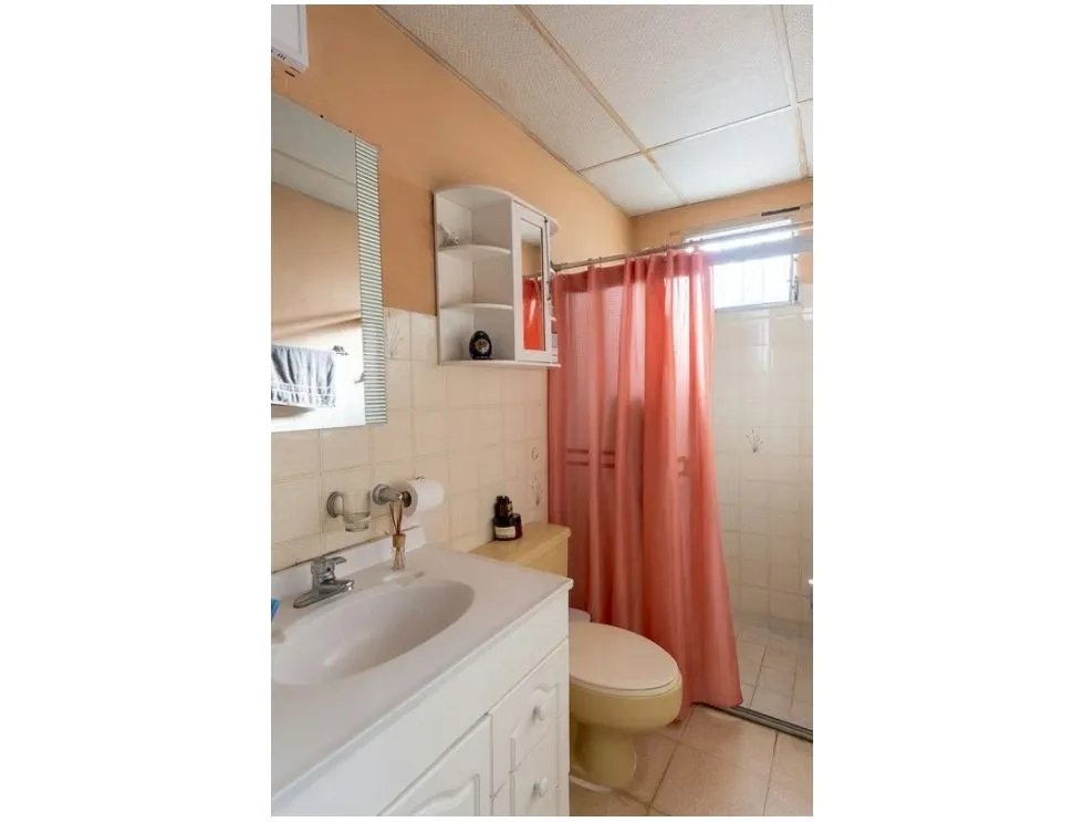 House for Sale in Campo Lindbergh, Panama
